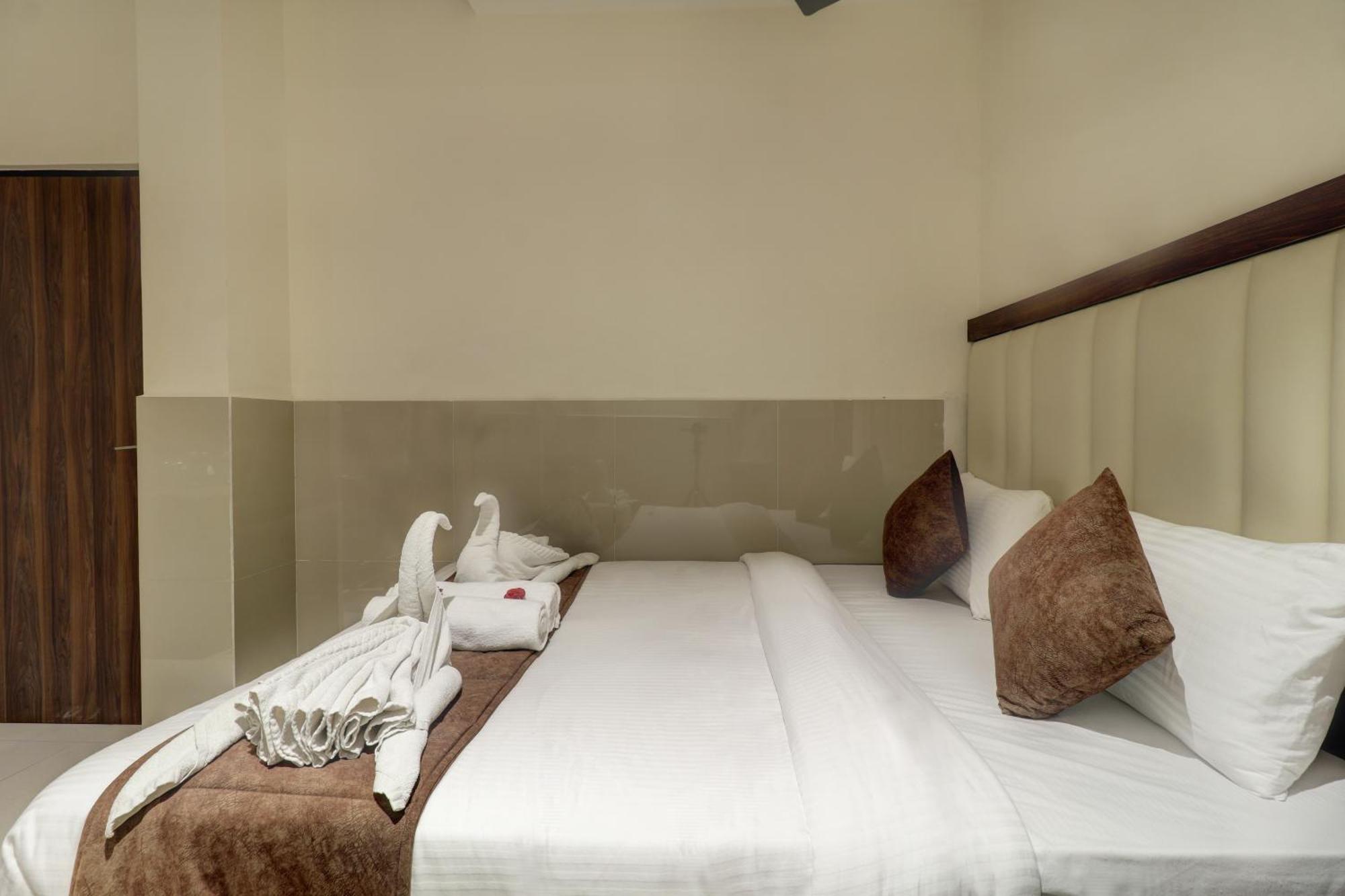 New Parimeet Residency Otel Navi Mumbai Dış mekan fotoğraf