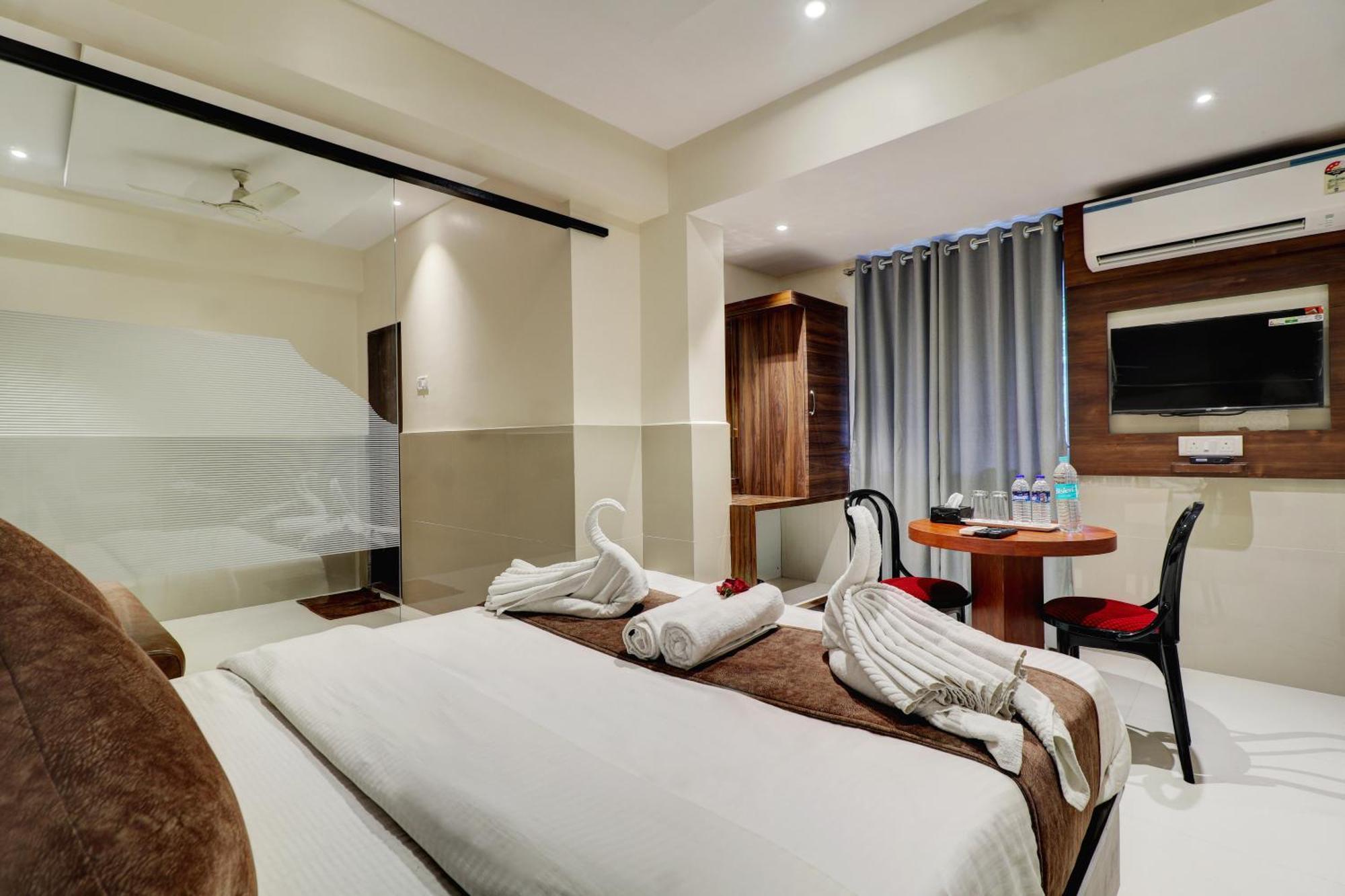 New Parimeet Residency Otel Navi Mumbai Dış mekan fotoğraf