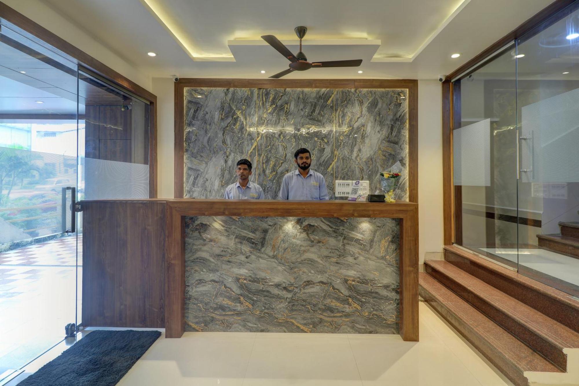 New Parimeet Residency Otel Navi Mumbai Dış mekan fotoğraf