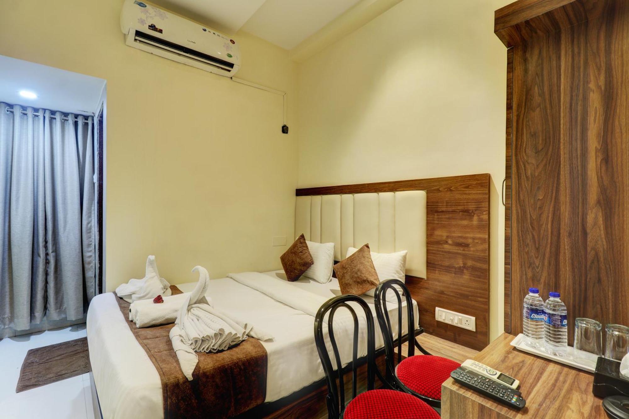 New Parimeet Residency Otel Navi Mumbai Dış mekan fotoğraf